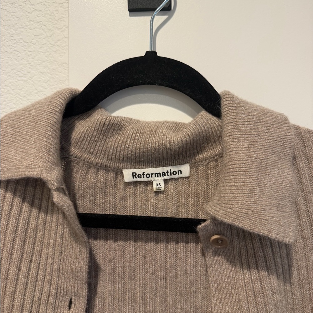 Reformation Ribbed Button-Up Cardigan in Taupe - Picture 4 of 4